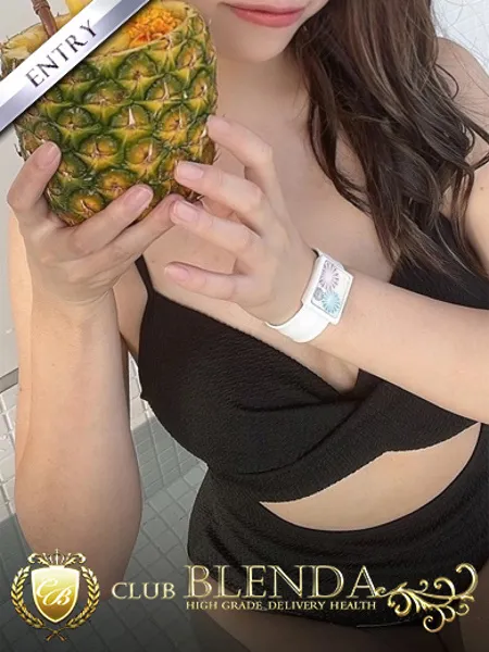 平本マイカの写真1枚目