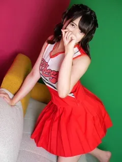 ロボットデリヘル/ミツハ(24歳)涼やかに縁どられた大きな瞳。
超癒し系のカワイ...