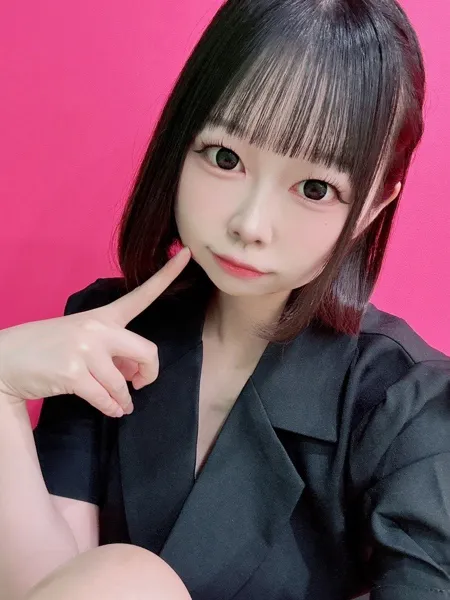 マオの写真1枚目