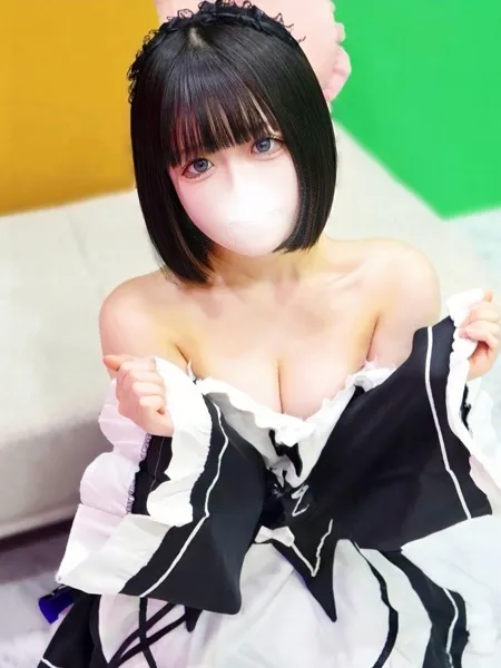 フリルの写真1枚目