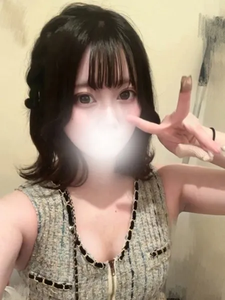 エナの写真1枚目