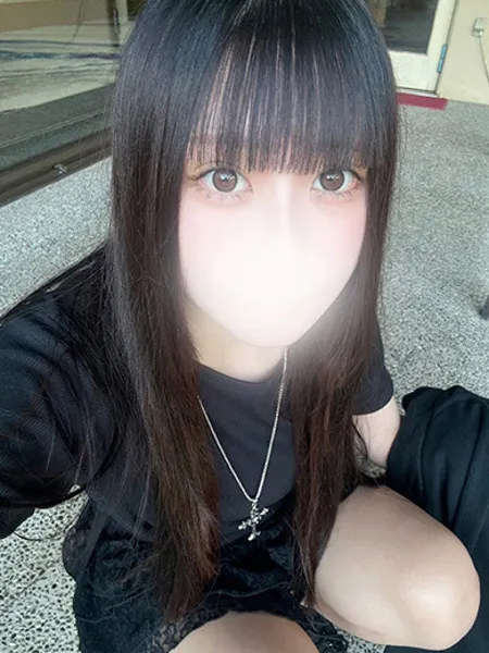 メイの写真1枚目