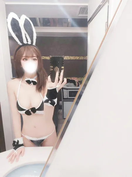 マナツの写真2枚目