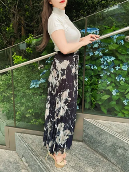 須藤みずきの写真3枚目