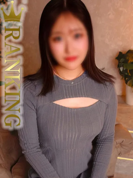 北里かえでの写真1枚目