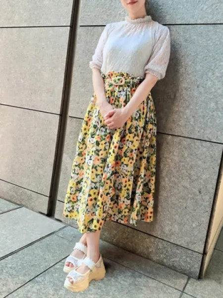 柳さとこの写真2枚目
