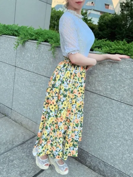 柳さとこの写真1枚目