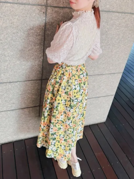 柳さとこの写真4枚目