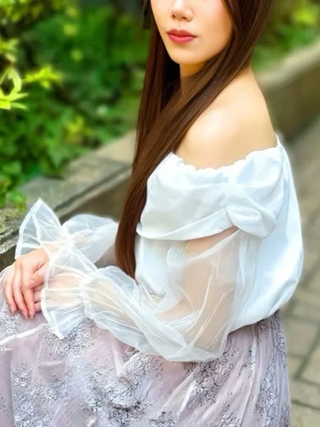 高嶺ありさの写真1枚目