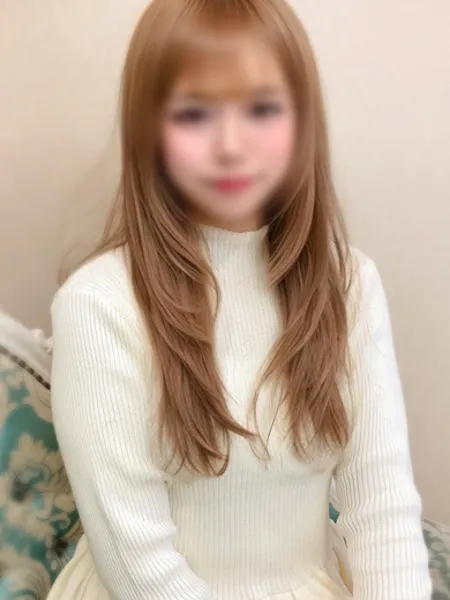 阿部ひなの写真1枚目