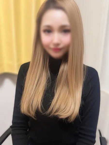 愛内かすみの写真1枚目