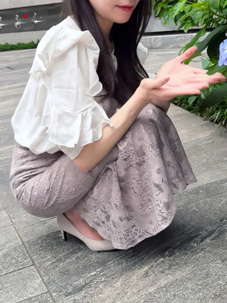 石川るなの写真3枚目