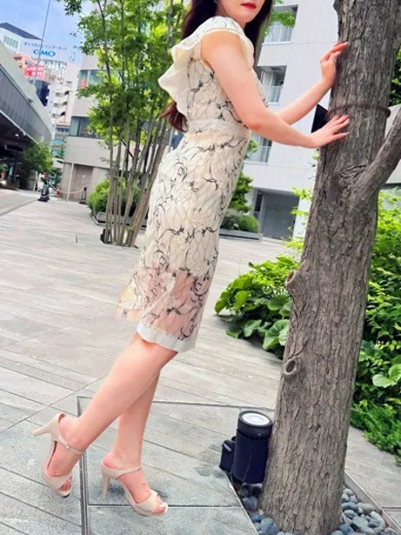 佐伯さりなの写真3枚目