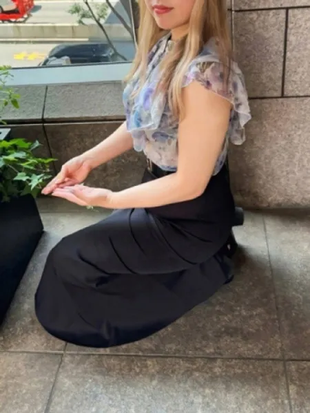 辻こはるの写真4枚目