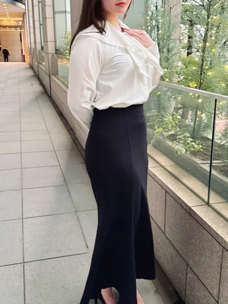 綾瀬ことはの写真3枚目