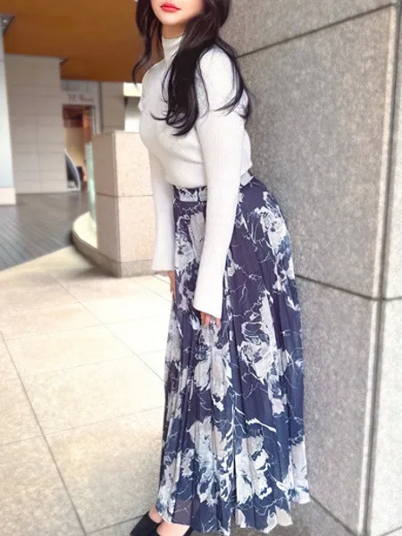 朝霧しのの写真4枚目