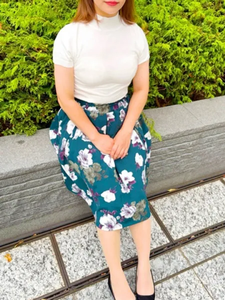 手嶋みれいの写真1枚目