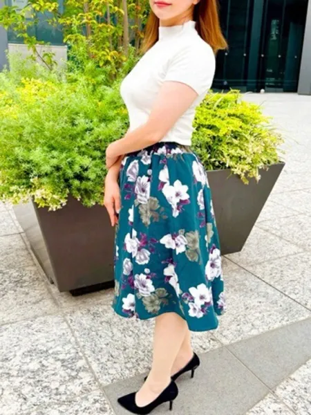 手嶋みれいの写真4枚目
