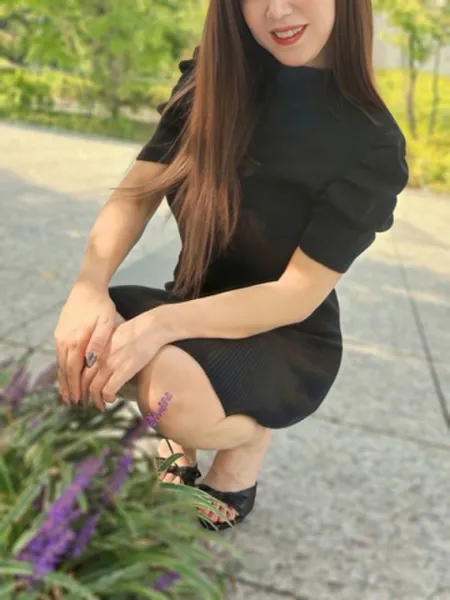 神崎みゆの写真2枚目