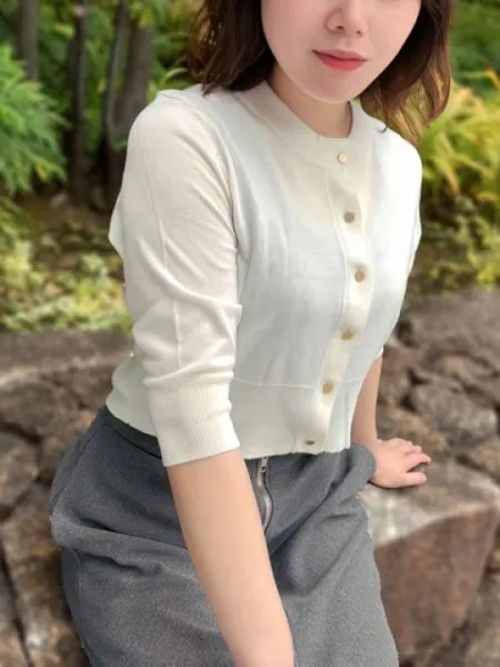 新井まどかの写真1枚目