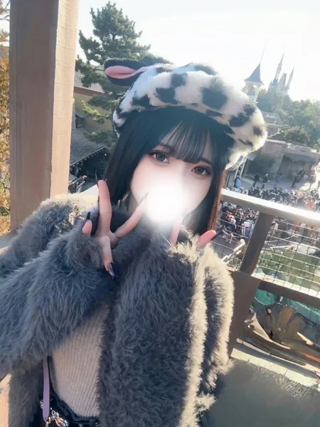 枢木かえでの写真3枚目