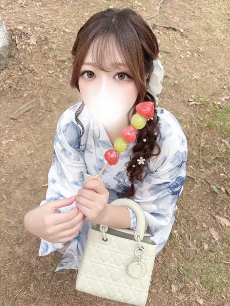 如月ももの写真3枚目