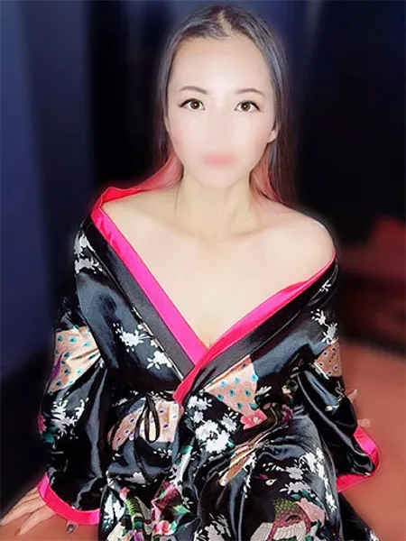 れいなの写真1枚目