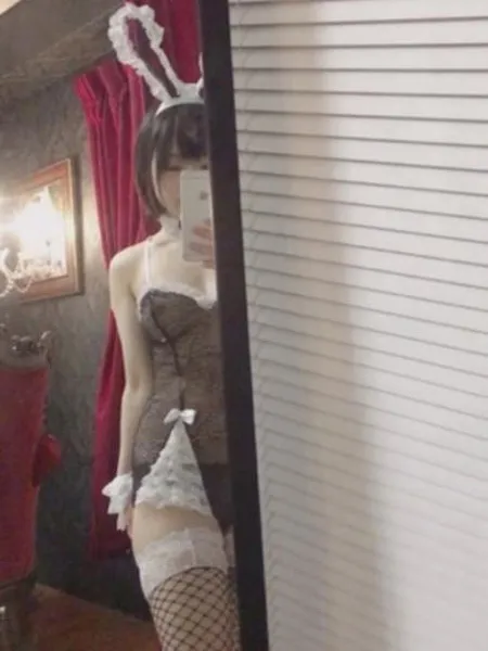 百合音の写真4枚目