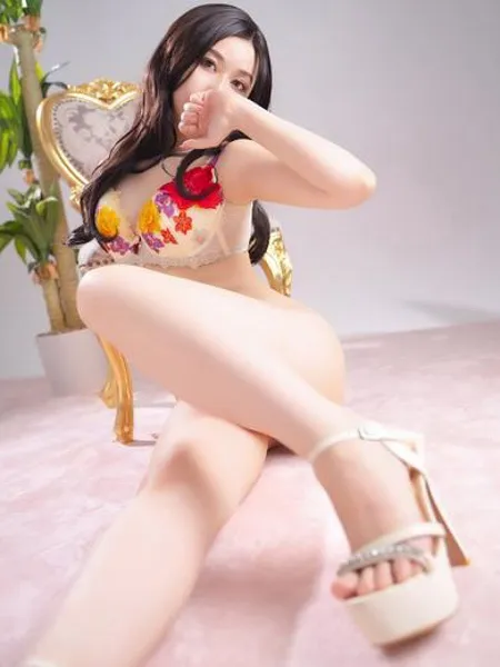蝶野りえの写真1枚目