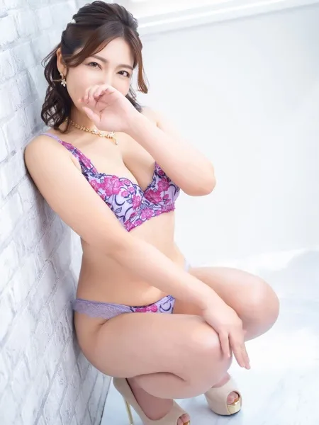 石原さきの写真4枚目