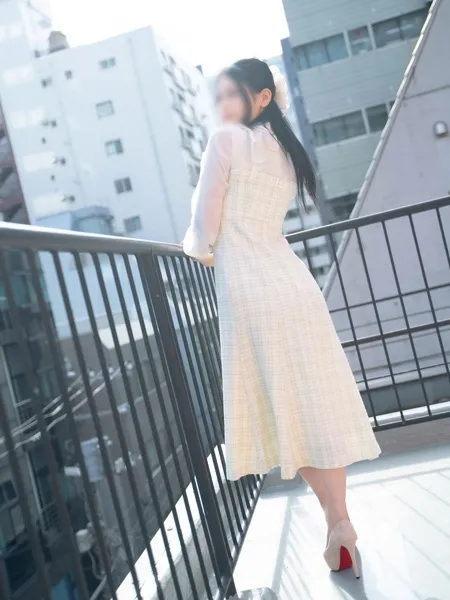 宮野ゆめの写真2枚目