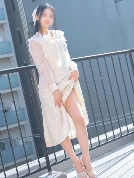 宮野ゆめの写真3枚目