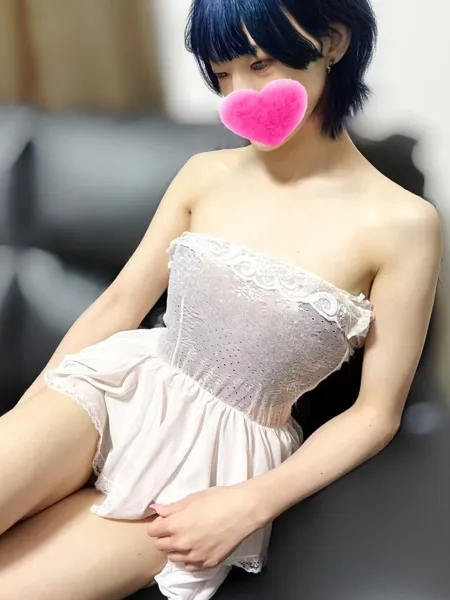 しおりの写真2枚目
