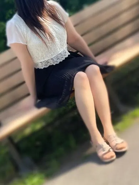しほり【未経験入店】の写真1枚目