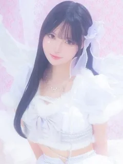 まお/E+アイドルスクールのサムネイル