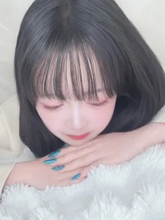 あいら/20歳 - (E+アイドルスクール)