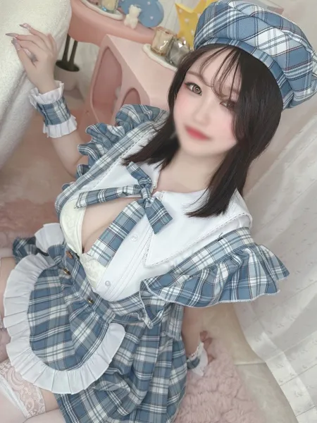 葉月かりなの写真3枚目