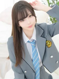 るる/20歳 - (E+アイドルスクール)