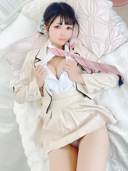 さなの写真1枚目