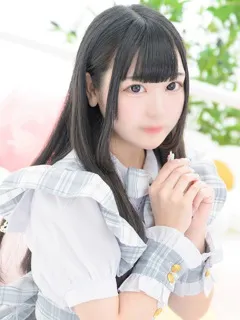 ひなみ/20歳 - (E+アイドルスクール)