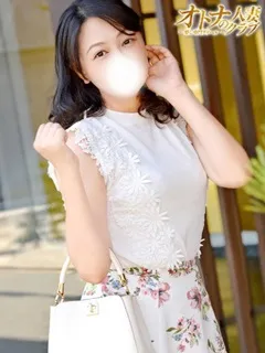 オトナの人妻クラブ/はな(47歳)彼女はまさに「これぞエロすぎる美人妻」の典型。
...