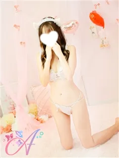 ATELIER(アトリエ)/れい【デリヘル】(22歳)人気キャストとなります！
特別指名料3,300円を指...