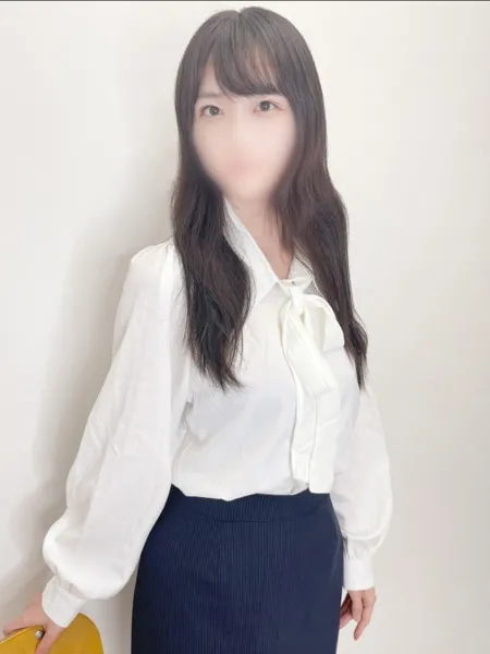 佐東せな先生の写真3枚目