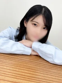 青山さなの紹介写真