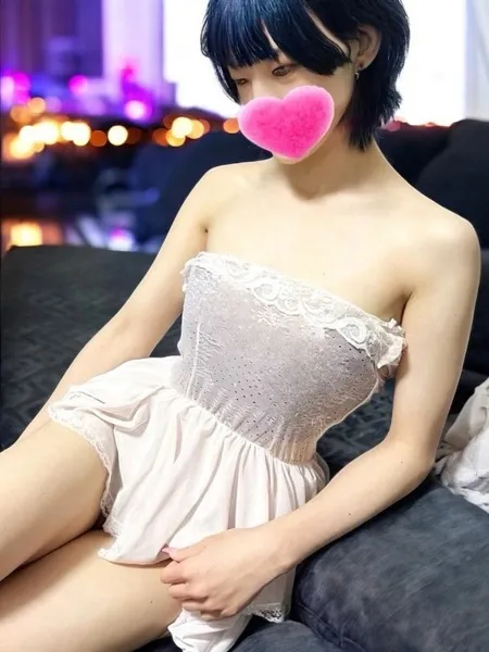 しおりの写真2枚目